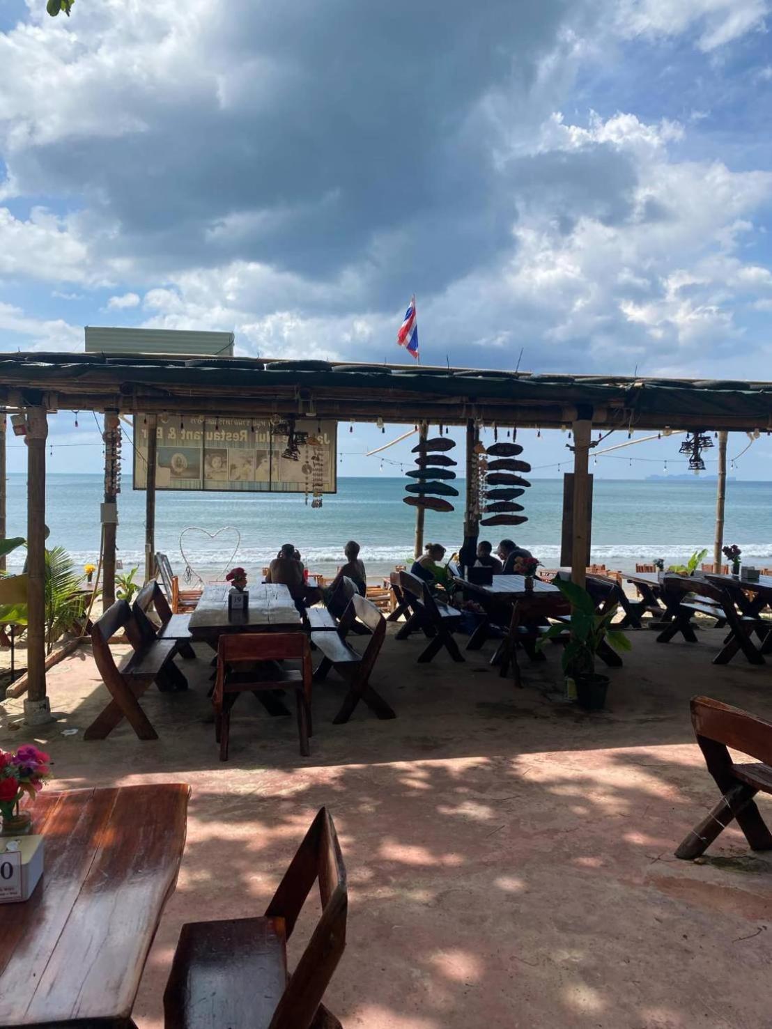 Station touristique Lanta Island Ko Lanta